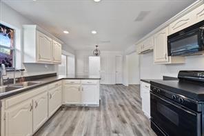 3227 Wichita Drive - Photo 9