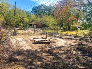1833 W Highway 199 - Photo 25