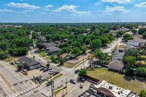 1735 E Waco - Photo 6