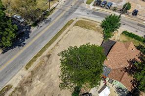 1735 E Waco - Photo 9