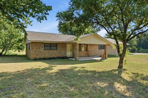 917 E Ross Avenue - Photo 2