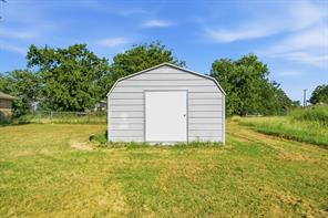 917 E Ross Avenue - Photo 21
