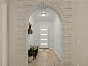 410 E White Street - Photo 3