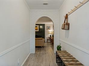 410 E White Street - Photo 4