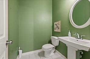 8854 Ice House Drive - Photo 16