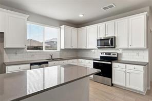 944 Ravenwood Lane - Photo 13