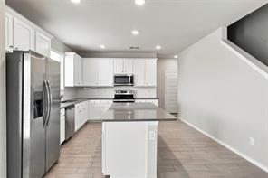 944 Ravenwood Lane - Photo 16