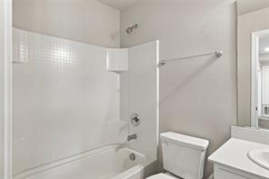 944 Ravenwood Lane - Photo 33