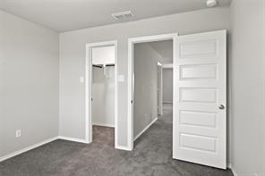 944 Ravenwood Lane - Photo 36
