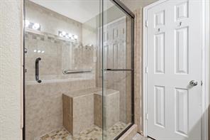 16637 Woodside Drive - Photo 19