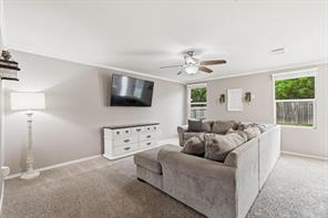 16637 Woodside Drive - Photo 6