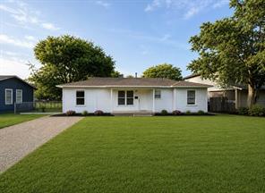 708 Race Street - Photo 1