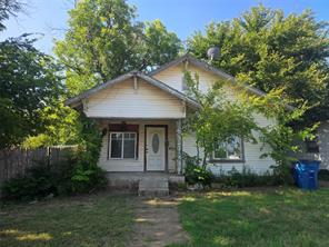 905 W Walker Street - Photo 1