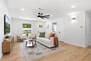 321 NW Wintercrest Road - Photo 2