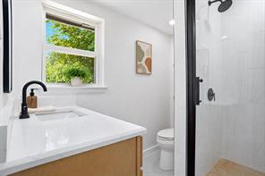 321 NW Wintercrest Road - Photo 9
