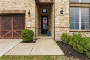 10322 Trail Ridge Drive - Photo 4