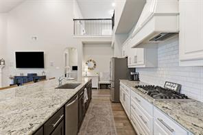 10322 Trail Ridge Drive - Photo 8