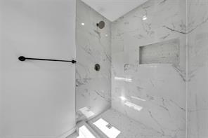 408 Simmons Drive - Photo 18