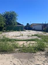 5025 E Lancaster Avenue - Photo 3