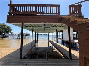 196 Scenic Drive - Photo 4