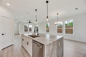 2326 Fairfax Drive - Photo 12