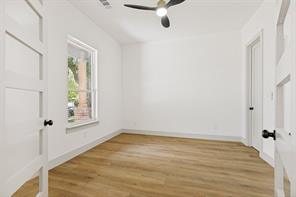 1613 N Bradley Street - Photo 10