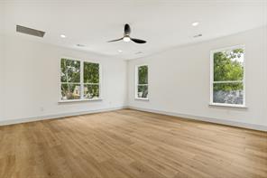 1613 N Bradley Street - Photo 12