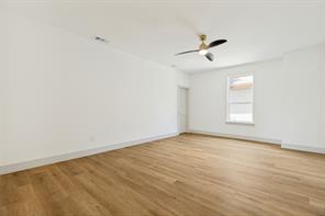 1613 N Bradley Street - Photo 17