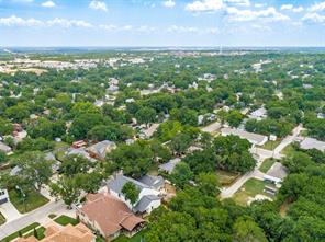 1613 N Bradley Street - Photo 27