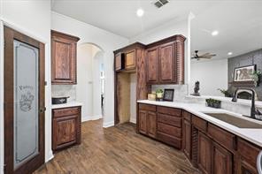514 Oak Hills Drive - Photo 7