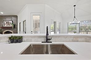 514 Oak Hills Drive - Photo 8