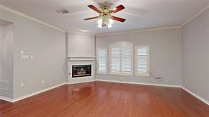 1701 Oriole Drive - Photo 4