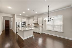 5145 Kentwood Drive - Photo 8