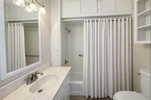 1505 Bonham Street - Photo 21