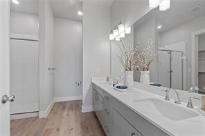 1409 Imperial - Photo 13