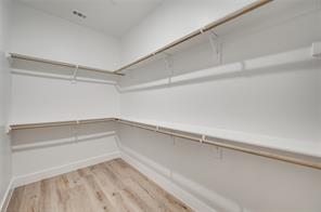 1409 Imperial - Photo 17