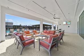 1109 Imperial - Photo 4