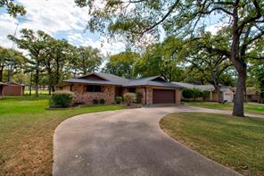 1010 Kiowa Drive W - Photo 1