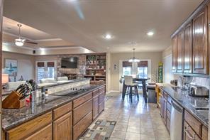 1010 Kiowa Drive W - Photo 11
