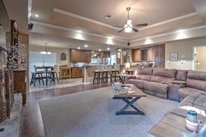 1010 Kiowa Drive W - Photo 7