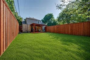 311 Paulus Avenue - Photo 21