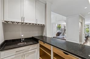 6015 Shetland Drive - Photo 11