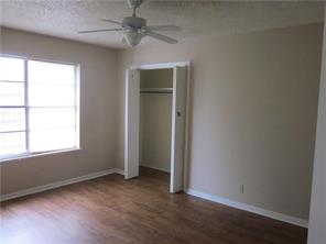 2023 N Willis Street - Photo 4