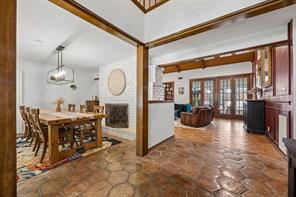 2813 Raintree Drive - Photo 10