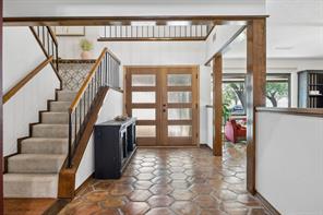 2813 Raintree Drive - Photo 7