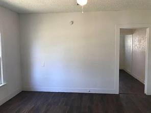 6425 Jennings Drive - Photo 3