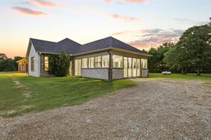 7106 County Road 4729 - Photo 13
