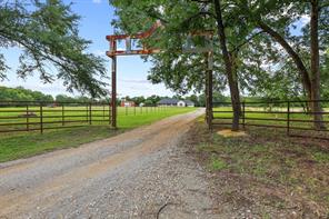 7106 County Road 4729 - Photo 14