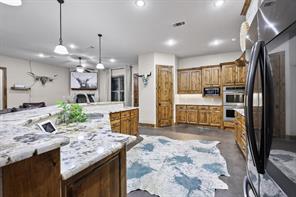 7106 County Road 4729 - Photo 20