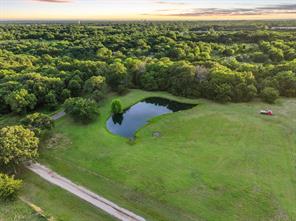 7106 County Road 4729 - Photo 4